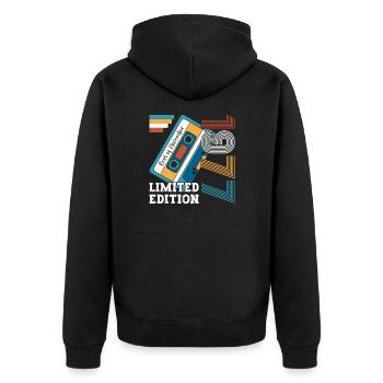 46. Geburtstag November Jahrgang 1977 Kassette - Unisex Premium Bio Zip Hoodie - Schwarz - Hinten - Nico (187cm)