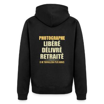Photographe célèbre sa retraite avec humour cadeau - Veste à capuche bio Premium Unisexe - noir - Dos - Nico (187cm)