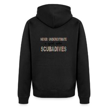Never Underestimate a girl who Scubadives - Unisex Premium Organic Zip Hoodie - black - Back - Nico (187cm)