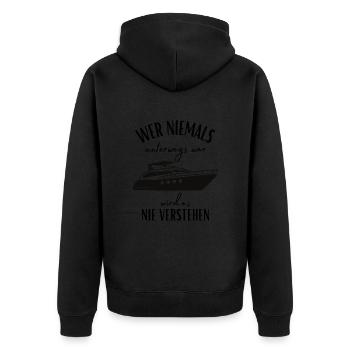 Wer niemals unterwegs war... Yacht & Boot Sprüche - Unisex Premium Bio Zip Hoodie - Schwarz - Hinten - Nico (187cm)