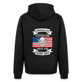 Wir ehren unsere Veteranen, heute und jeden Tag. - Unisex Premium Bio Zip Hoodie - Schwarz - Hinten - Nico (187cm)