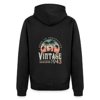 1943 Vintage Geburtstagsgeschenk 1943 - Unisex Premium Bio Zip Hoodie - Schwarz - Hinten - Nico (187cm)