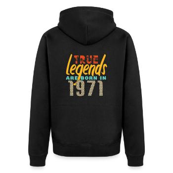 Die True Legends wurden 1971 geboren. Jahr 2025. - Unisex Premium Bio Zip Hoodie - Schwarz - Hinten - Nico (187cm)
