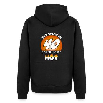 My wife is 40 and still hot - Geschenk Ehemann - Unisex Premium Bio Zip Hoodie - Schwarz - Hinten - Nico (187cm)