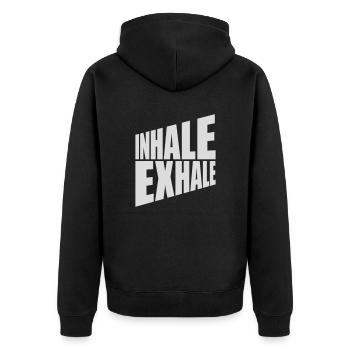 inhale exhale yoga Zitat - Unisex Premium Bio Zip Hoodie - Schwarz - Hinten - Nico (187cm)