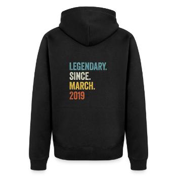4 Jahre Legendary Since March 2019 4. Geburtstag - Unisex Premium Bio Zip Hoodie - Schwarz - Hinten - Nico (187cm)