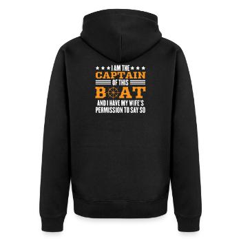Captain des Bootes und Erlaubis meiner Frau - Unisex Premium Bio Zip Hoodie - Schwarz - Hinten - Nico (187cm)