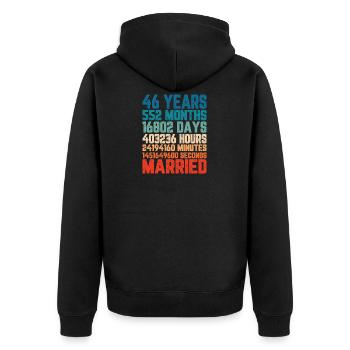 46 Jahre verheiratet Hochzeit Ehe Spruch Geschenk - Unisex Premium Bio Zip Hoodie - Schwarz - Hinten - Nico (187cm)