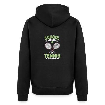 Schule ist wichtig, aber Tennis ist noch wichtiger - Unisex Premium Bio Zip Hoodie - Schwarz - Hinten - Nico (187cm)