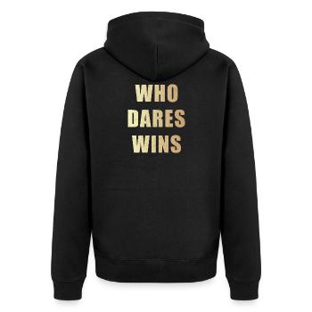 Who dares wins - Unisex Premium Bio Zip Hoodie - Schwarz - Hinten - Nico (187cm)