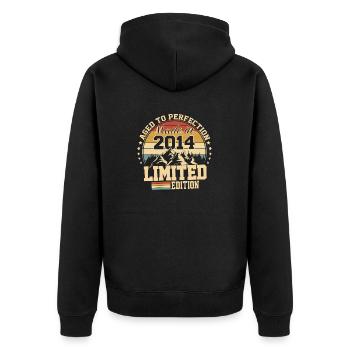 Hergestellt im Jahr 2014 - Mit Perfektion gereift - Unisex Premium Bio Zip Hoodie - Schwarz - Hinten - Nico (187cm)