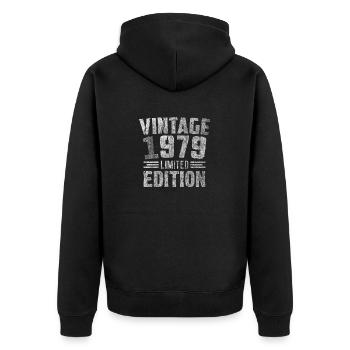 Jahrgang 1979 Limitierte Auflage - Unisex Premium Bio Zip Hoodie - Schwarz - Hinten - Nico (187cm)