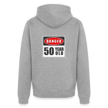 50 ans Danger - Veste à capuche bio Premium Unisexe - gris chiné - Dos - Nico (187cm)