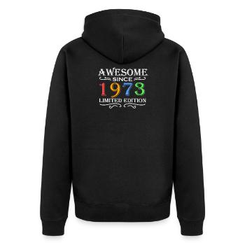 1973 - Jahrgang 1973 - Fantastisch seit 1973 - Unisex Premium Bio Zip Hoodie - Schwarz - Hinten - Nico (187cm)