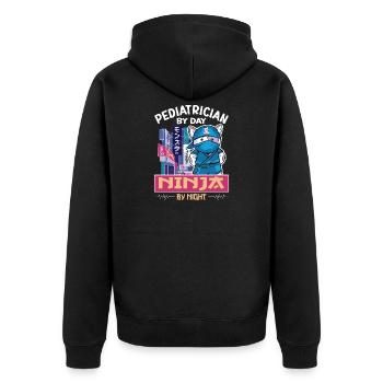 Pädiatrie - Pediatrician by day Ninja by night - Unisex Premium Bio Zip Hoodie - Schwarz - Hinten - Nico (187cm)