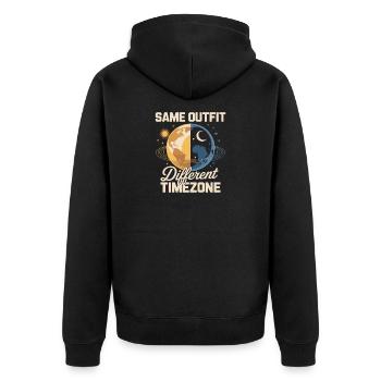 Reisezitat Gleiches Outfit, andere Zeitzone - Unisex Premium Bio Zip Hoodie - Schwarz - Hinten - Nico (187cm)