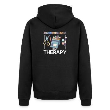 Le scrapbooking, c’est une thérapie - Veste à capuche bio Premium Unisexe - noir - Dos - Nico (187cm)