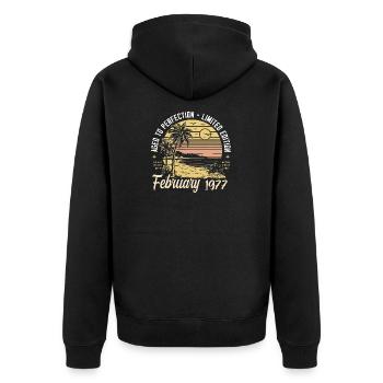 48.Geburtstag - Legende seit Februar 1977 - Unisex Premium Bio Zip Hoodie - Schwarz - Hinten - Nico (187cm)