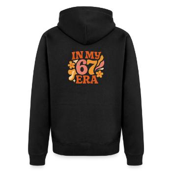 In My 67 Era Italian Brainrot Humor Geburtstag - Unisex Premium Bio Zip Hoodie - Schwarz - Hinten - Nico (187cm)