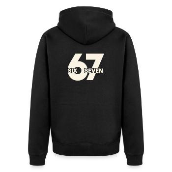 67 Six Seven – Urban Typografie - Unisex Premium Bio Zip Hoodie - Schwarz - Hinten - Nico (187cm)