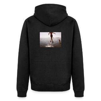 Ich wünschte, ich könnte den Himmel berühren. - Unisex Premium Bio Zip Hoodie - Schwarz - Hinten - Nico (187cm)