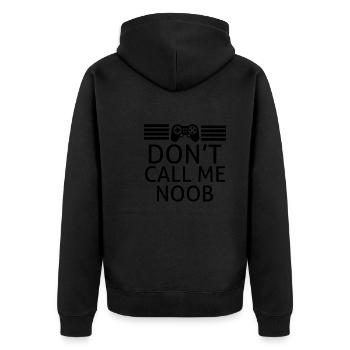Gamer-Geschenkidee Nenn mich nicht Noob-Geek-Humor - Unisex Premium Bio Zip Hoodie - Schwarz - Hinten - Nico (187cm)