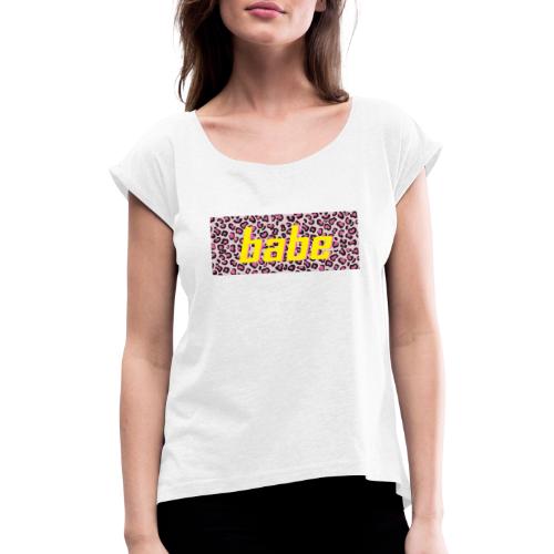 Collectie 'WILD BABE' - geel - Vrouwen T-shirt met opgerolde mouwen