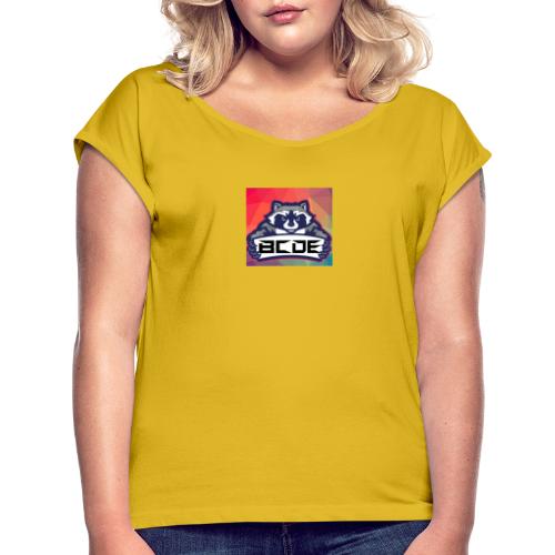 bcde_logo - Frauen T-Shirt mit gerollten Ärmeln