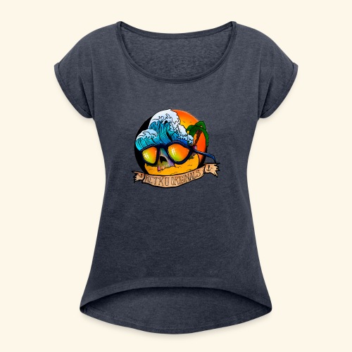 retku beach - Naisten T-paita, jossa rullatut hihat