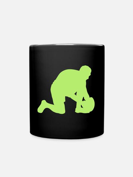 rugby silhouette rugbyman positionne ballon - Mug uni - noir