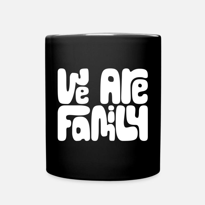 Nous sommes famille - Mug uni - noir