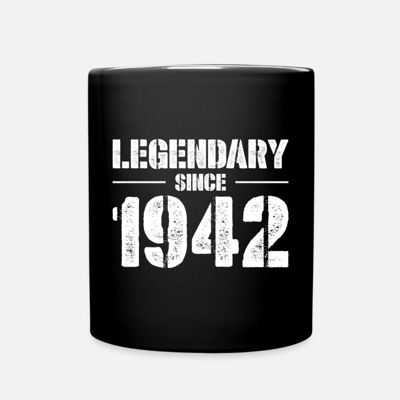 Legendär seit 1942 Vintage Typografie - Tasse einfarbig - Schwarz