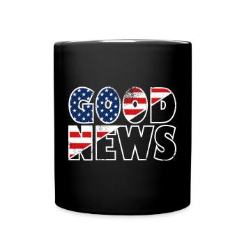 GOOD NEWS Stars and Stripes Bibelvers Evangelium - Tasse einfarbig - Schwarz - Vorne