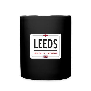 Ortsschild von Leeds - Tasse einfarbig - Schwarz - Vorne