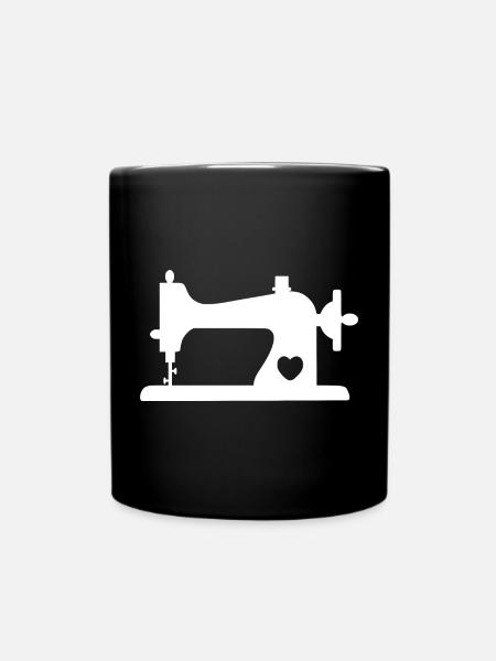 Nähmaschine mit Herz - Tasse einfarbig - Schwarz