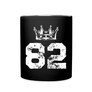 82 Zahl Krone - Tasse einfarbig - Schwarz - Vorne