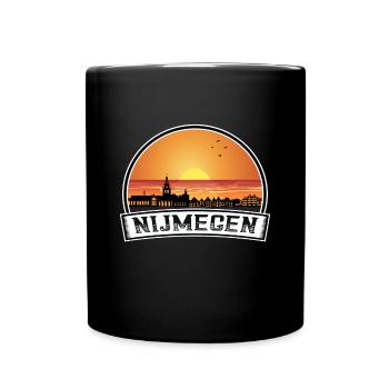 Nijmegen Niederlande Skyline Vintage Sonnenuntergang Reisen - Tasse einfarbig - Schwarz - Vorne