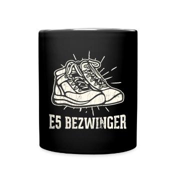 Alpenüberquerung Oberstdorf Meran E5 Fernwanderweg - Tasse einfarbig - Schwarz - Vorne
