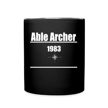 Able Archer , 1983 manœuvre militaire militaire - Mug uni - noir - Devant