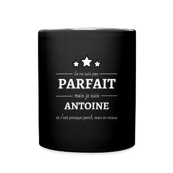 Amélioré : Antoine, presque parfait ! - Mug uni - noir - Devant