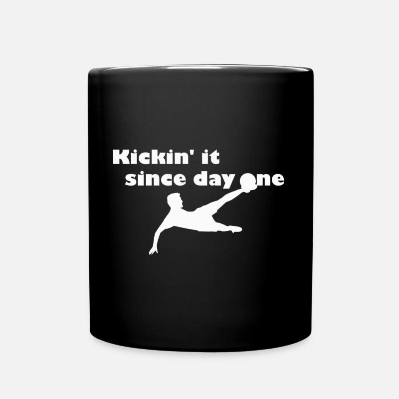 Kickin' it since first day - blanc - Mug uni - noir