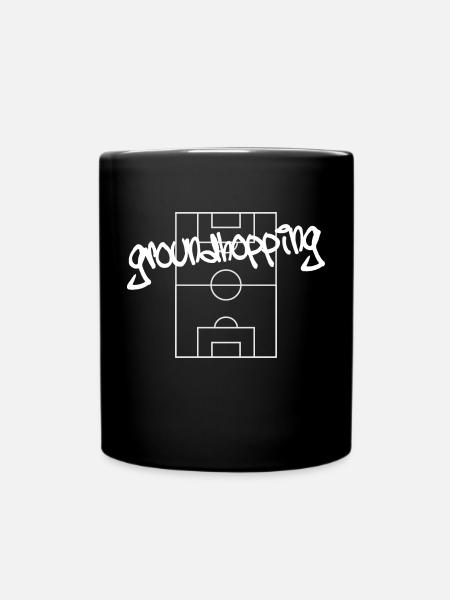 Groundhopping Fußball Fan auswärts Tour Spielfeld - Tasse einfarbig - Schwarz