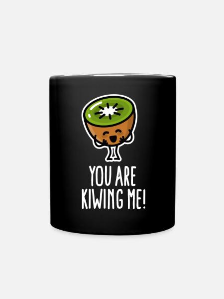 Tu me kiwis mignonne bande dessinée Kawaii kiwi drôle - Mug uni - noir