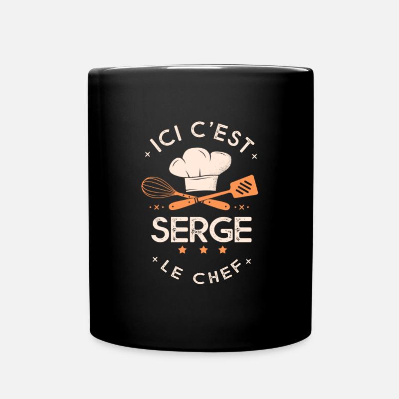 Serge Chef Ici c est Serge le chef cuisinier - Mug uni - noir