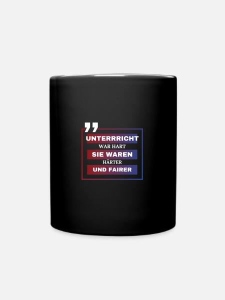 Mehr als nur ein Lehrer:innen-Geschenk - Tasse einfarbig - Schwarz
