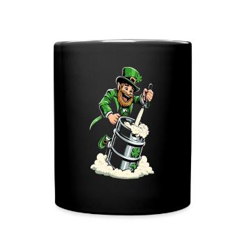 Leprechaun (Irischer Kobold) zapft Bier - Tasse einfarbig - Schwarz - Vorne
