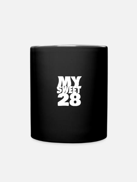 Sweet 28 - Tasse einfarbig - Schwarz
