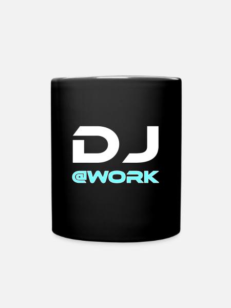 DJ at work - Tasse einfarbig - Schwarz