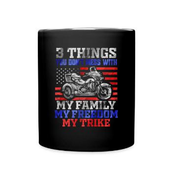 3 Choses que vous ne messes avec Freedom Family Trike - Mug uni - noir - Devant