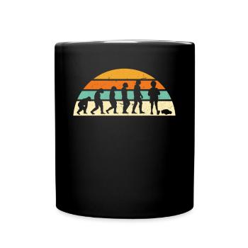 Evolution eines RC-Auto Rennfahrers - Tasse einfarbig - Schwarz - Vorne